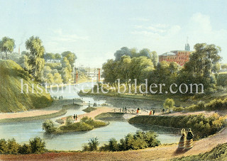 Blick über den Elbpark um 1870, die ehem. Stadtbefestigung der Hansestadt Hamburg - im Hintergrund Schiffsmasten auf der Elbe.