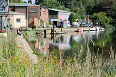 Kellinghusen  ist eine Stadt im Kreis Steinburg in Schleswig-Holstein; durch Kellinghusen fließt die Stör.
