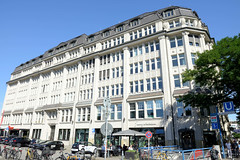 Fotos aus dem Hamburger Stadtteil  St. Georg, Bezirk Hamburg Mitte; Bieberhaus am Hachmannplatz.