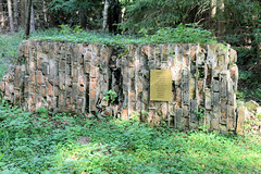 Das KZ-Außenlager Schwarzenpfost in der Rostocker Heide in Mecklenburg-Vorpommern war eine Nebenstelle des Frauenkonzentrationslagers Ravensbrück.