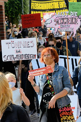 TierschützerInnen demonstrieren am 29.08.20 in Kellinghusen gegen die Fleischindustrie.