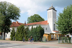 Fotos aus dem Hamburger Stadtteil Neugraben-Fischbek, Bezirk Hamburg Harburg. Syrisch-orthodoxen Kirche von Antiochien - St. Dimet - in der Neuwiedenthaler Straße.