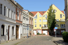 Schönebeck (Elbe)  ist eine Stadt im Salzlandkreis in Sachsen-Anhalt.