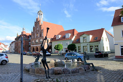 Grimmen ist eine Stadt im Landkreis Vorpommern-Rügen im Bundesland Mecklenburg-Vorpommern.