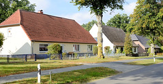 Goldenstädt ist ein Ortsteil der Gemeinde Banzkow im Landkreis Ludwigslust-Parchim in Mecklenburg-Vorpommern.