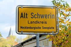 Alt Schwerin ist eine Gemeinde im Landkreis Mecklenburgische Seenplatte in Mecklenburg-Vorpommern.