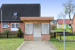 Stapel ist ein Ortsteil der Gemeinde Amt Neuhaus in Niedersachsen.