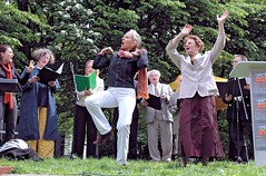 Aufführung Jüdischer Chor auf der Gedenkveranstaltung zur Bücherverbrennung.    (2006)