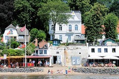 Strandperle - Cafe am Elbstrand - Beachclub an der Elbe.