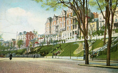 Historische Bilder aus dem Hamburger Stadtteil Borgfelde; Borgfelder Straße - Grünanlage und Etagenhäuser in Oben-Borgfelde.