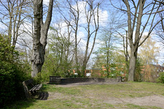Licentiatenberg, Grünanlage im Hamburger Stadtteil Groß Borstel.