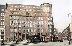Blick über den Hamburger Gänsemarkt zur Finanzdeputation; fertiggestellt 1926 - Architekt Fritz Schumacher  (ca. 1923).