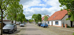 Garz, Rügen ist eine Landstadt im Landkreis Vorpommern-Rügen in Mecklenburg-Vorpommern