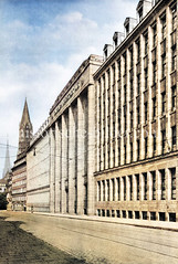 Blick in die Steinstraße der Hamburger Altstadt ca. 1925 - Gebäude der Karstadt Verwaltung, errichetet 1921.