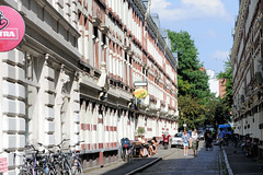 Fotos aus dem Hamburger Stadtteil Sankt Pauli, Bezirk Hamburg Mitte; Passagen bei der Karolinenstraße.