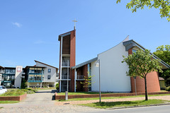 Teterow  ist eine Stadt im Landkreis Rostock in Mecklenburg-Vorpommern; Katholische Kirche St. Petrus, erbaut 1990.