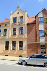 Teterow  ist eine Stadt im Landkreis Rostock in Mecklenburg-Vorpommern; Wohnhäuser.
