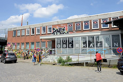 Fotos aus dem Hamburger Stadtteil Hafencity, Bezirk Hamburg Mitte; Flachbau im Baustil der 1960er Jahre - Bürostube Oberhafen.