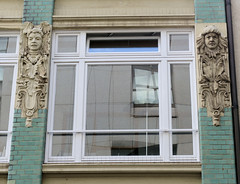 Fotos aus dem Hamburger Stadtteil Neustadt, Bezirk Hamburg Mitte; Kontorhaus in der neuen ABC Straße, errichtet 1904 - Architekt Edgar Foßhagen.