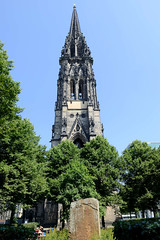 Fotos aus dem Hamburger Stadtteil Altstadt, Bezirk Hamburg Mitte; Kirchturm der Hamburger Sankt Nikolaikirche.