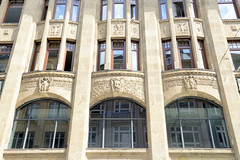 Fotos aus dem Hamburger Stadtteil Neustadt, Bezirk Hamburg Mitte; Kontorhaus/Geschäftshaus in der Poststraße - Streit´s Hof, errichtet 1909 - Architekten Frejtag & Elingius.
