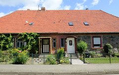 Gehren ist ein Ortsteil der Stadt Strasburg (Uckermark) im Landkreis Vorpommern-Greifswald in Mecklenburg-Vorpommern.
