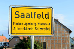 Saalfeld ist ein Ortsteil der Gemeinde Flecken Apenburg-Winterfeld im Altmarkkreis Salzwedel in Sachsen-Anhalt