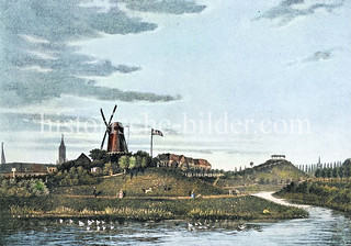 Ehem. Bastion Bartholdus mit Windmühle beim Deichtor - im Hintergrund die ehem. Bastion Sebastianus / Altmannshöhe, lks. davon das Johanniskloster am Klosterwall. Die Bastion Bartholdus wurde 1841 abgetragen.