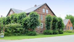 Wahrenberg ist ein Ortsteil der Gemeinde Aland im Landkreis Stendal in Sachsen-Anhalt.