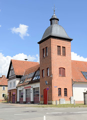 Bismark (Altmark) ist eine Stadt  im Landkreis Stendal in Sachsen-Anhalt.