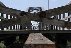 Fotos von der Billwerder Bucht, ursprünglicher Verlauf der Hamburger Norderelbe bis 1879. Historische Wassertreppe 51 am Moorfleeter Deich in Hamburg Moorfleet. Der bewegliche Niedergang ermöglichte es bei den unterschiedlichen Wasserständen, die