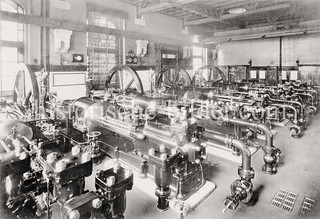 Historische Ansicht vom Maschinenraum im Kesselhaus der Hamburger Speicherstadt.