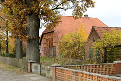 Loosen ist ein Ortsteil  der Gemeinde Alt Krenzlinim Landkreis Ludwigslust-Parchim in Mecklenburg-Vorpommern.
