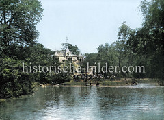 Historische Ansicht von Dresden; Blick über den Carolasee im großen Garten zum Restaurant - Ruderboote.