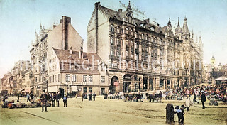 Historische Ansicht vom Altonaer Fischmarkt; Makrtstände und Passanten - Eier-Handlung Cohrs.