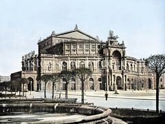 Historische Ansicht von Dresden; Königliche Hofoper.