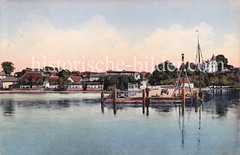 Historische Bilder vom Seebad Altefähr - das Seebad ist ein Ortsteil der gleichnamigen Gemeinde in Mecklenburg-Vorpommern auf der Insel Rügen - Blick zum Fähranleger.
