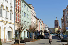 Guben (niedersorbisch und polnisch Gubin)  ist eine Kleinstadt im Landkreis Spree-Neiße in der brandenburgischen Niederlausitz.