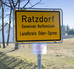 Ratzdorf (niedersorbisch Radšow) ist ein Ort in der Gemeinde Neißemünde im Bundesland Brandenburg im Landkreis Oder-Spree.