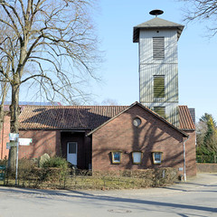 Altenmedingen ist ein Ort und gleichnamige Gemeinde am nordöstlichen Rande der Lüneburger Heide im Landkreis Uelzen, Niedersachsen.