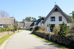 Karlshagen ist ein Ostseebad auf der Insel Usedom  im Landkreis Vorpommern-Greifswald in Mecklenburg-Vorpommern;   Ferienhaussiedlung.