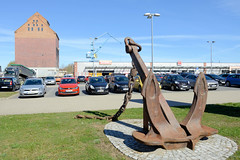 Die Hansestadt  Anklam  ist eine Stadt im Landkreis Vorpommern-Greifswald in Mecklenburg-Vorpommern; Anker / Parkplatz am Hafen.