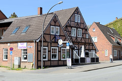 Preetz ist eine Kleinstadt  im Kreis Plön in Schleswig-Holstein; Fachwerkgebäude an der Klosterstraße.
