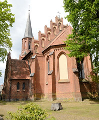 Banzkow ist eine Gemeinde im Landkreis Ludwigslust-Parchim in Mecklenburg-Vorpommern; neugotische Saalkirche, erbaut1875 - Architekt  Theodor Krüger.