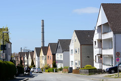 Fotos von Kiel - Landeshauptstadt von Schleswig-Holstein; einstöckige Wohnblocks mit Dachausbau und Satteldach.