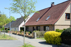 Wüstmark  ist ein Stadtteil von Schwerin, der Landeshauptstadt  von Mecklenburg-Vorpommern;   Einzelhäuser mit Satteldach.