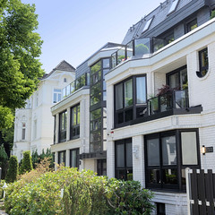 Fotos aus dem Hamburger Stadtteil Bergedorf; modernes Wohnhaus in der Ernst-Mantius Straße.
