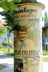 Das Ostseebad   Graal-Müritz   ist eine Gemeinde   im Landkreis Rostock in Mecklenburg-Vorpommern; alte Litfaßsäule in Graal - Werbung Natur erleben, Ferienlager.