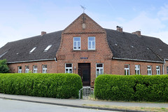 Die Gemeinde Zierzow gehört zum Amt Grabow im Landkreis Ludwigslust-Parchim in Mecklenburg-Vorpommern.