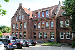 Zeven  ist eine Stadt im Landkreis Rotenburg (Wümme) in Niedersachsen;  historisches Schulgebäude - Backsteinarchitektur.